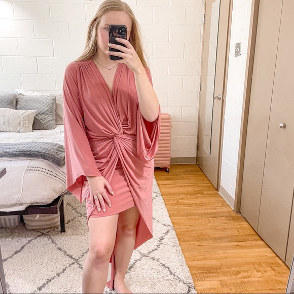 Misa Los Angeles Dresses & Skirts - Misa Los Angeles Teget Twisted High-Low Maxi Dress Pink Long Sleeve Plunge Large